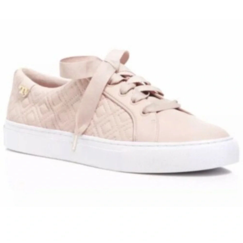 Tory burch marion quilted lace up sneakers NIB